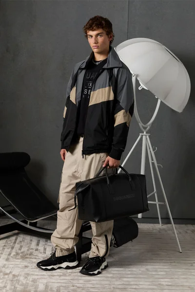 Look 13